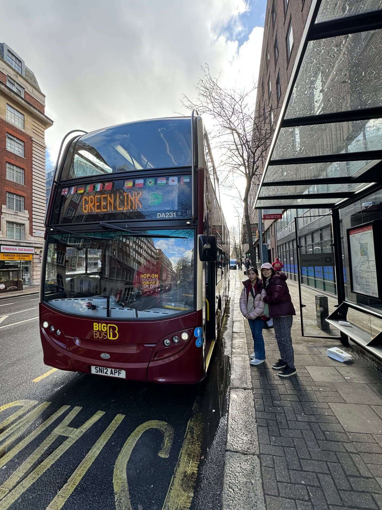 第一次坐Hop On Hop Off bus遊覽,感覺不錯👍